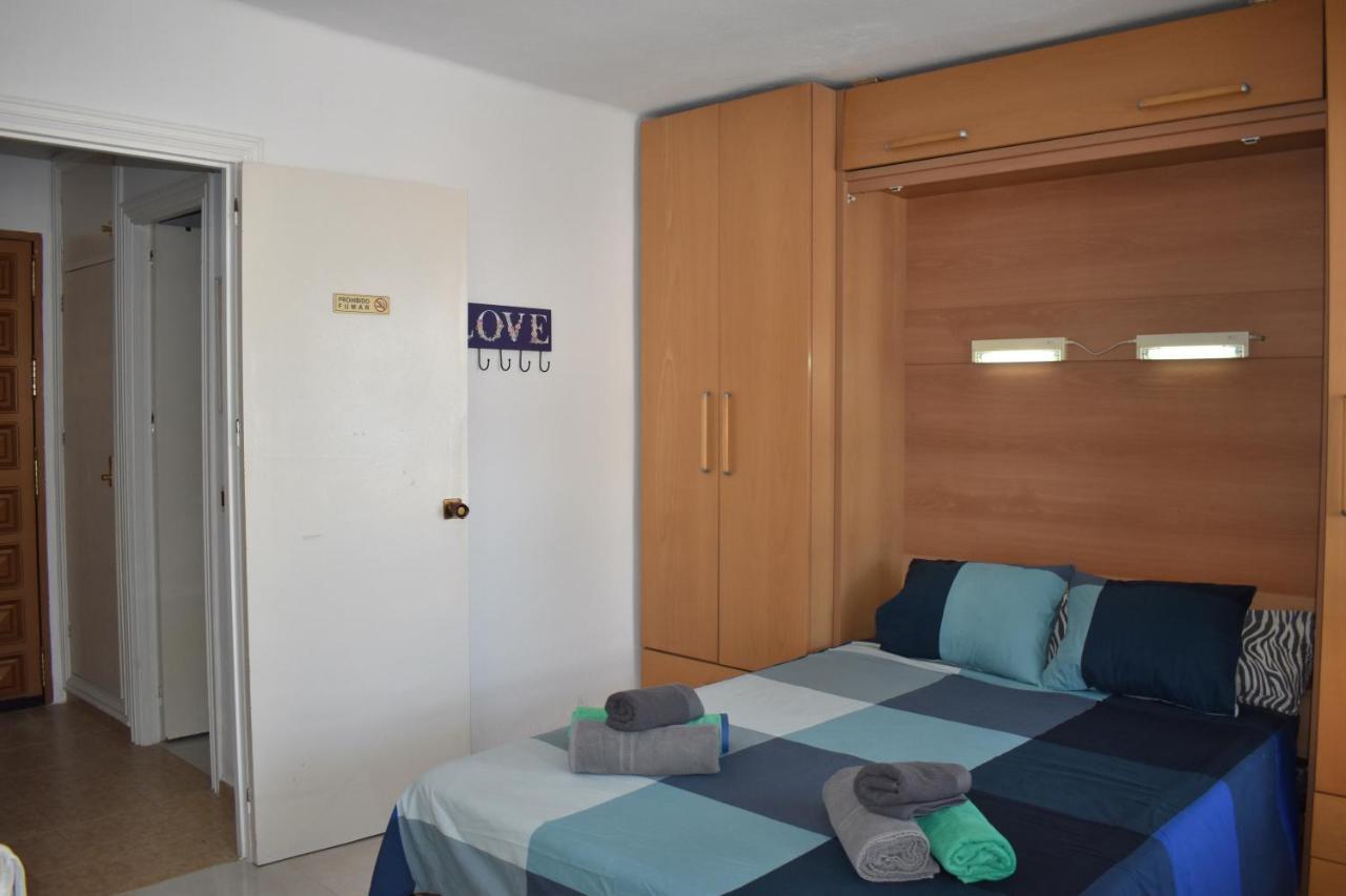 Апартаменты Fantastic Studio - Beachfront Торрокс-Коста Экстерьер фото